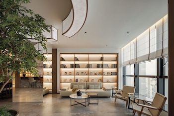 Melton Hotel  Chongqing,,5 star