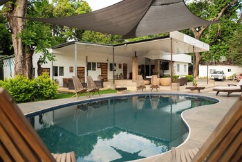 Amalfi Surf Lodge,,3 star