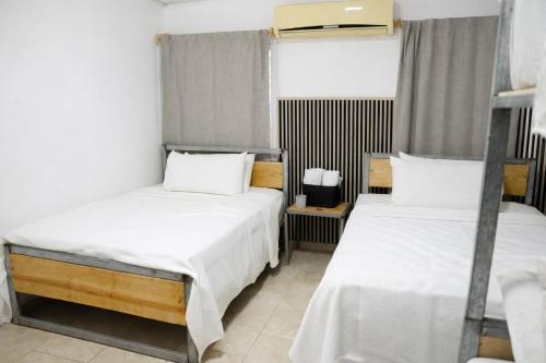 amalfi surf lodge