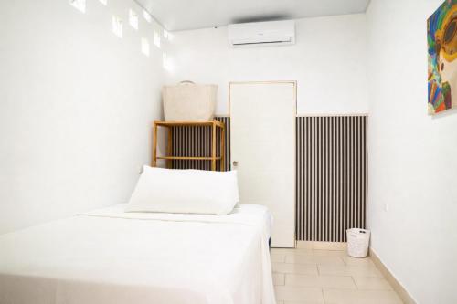 amalfi surf lodge
