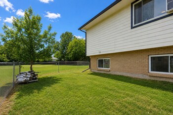 chimney park retreat king suite fenced yard