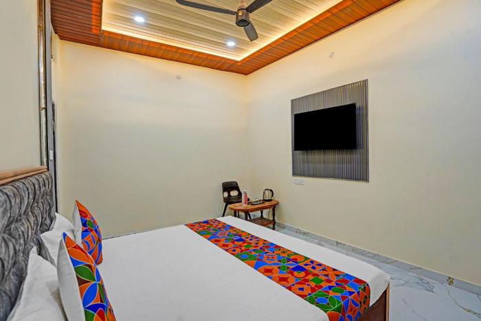 via the sarnath residency