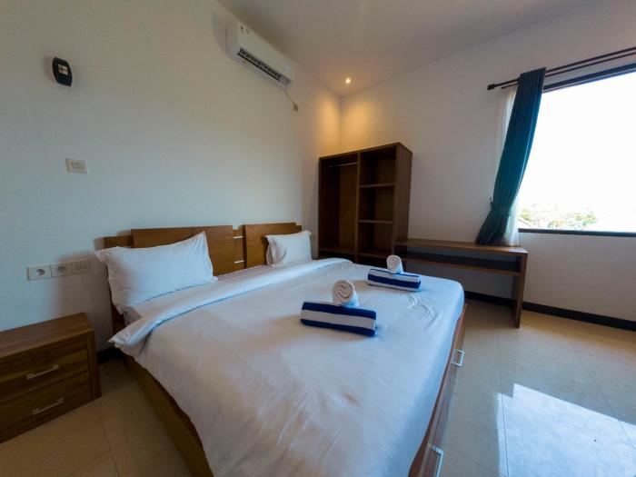 mar bella beachfront hotel