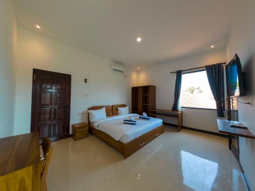 mar bella beachfront hotel