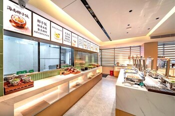madison hotel haikou qilou old street