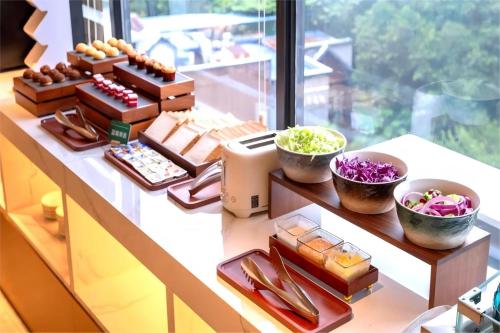 madison hotel haikou qilou old street