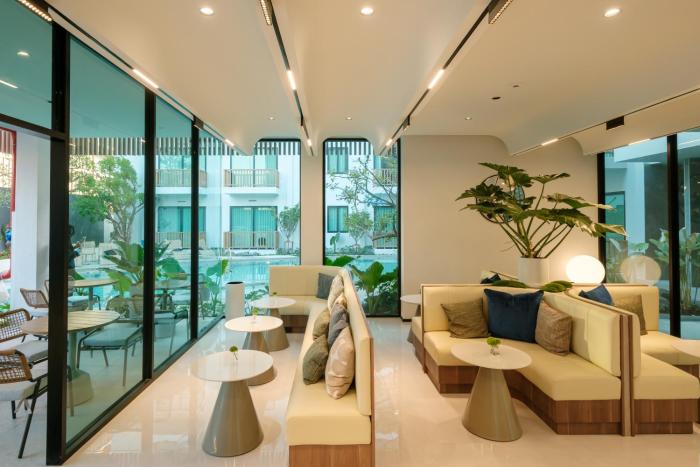 after rain hotel
