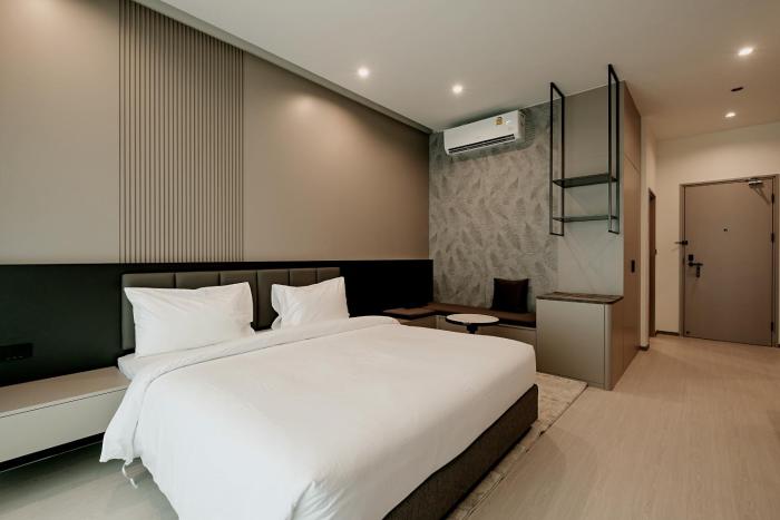 after rain hotel