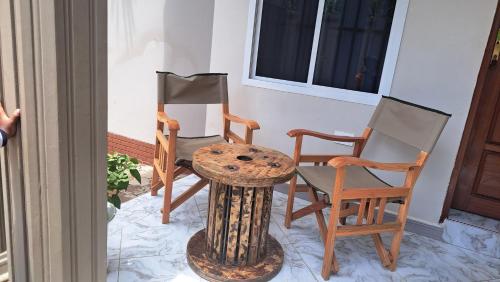 pembeni river house