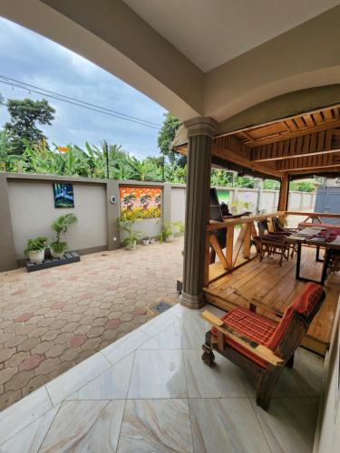 pembeni river house
