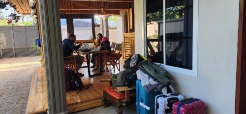 pembeni river house