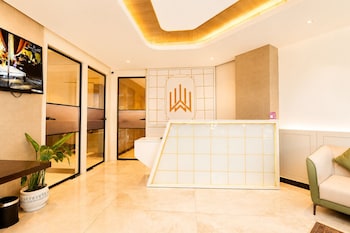 White Wharf Manesar,,5 star