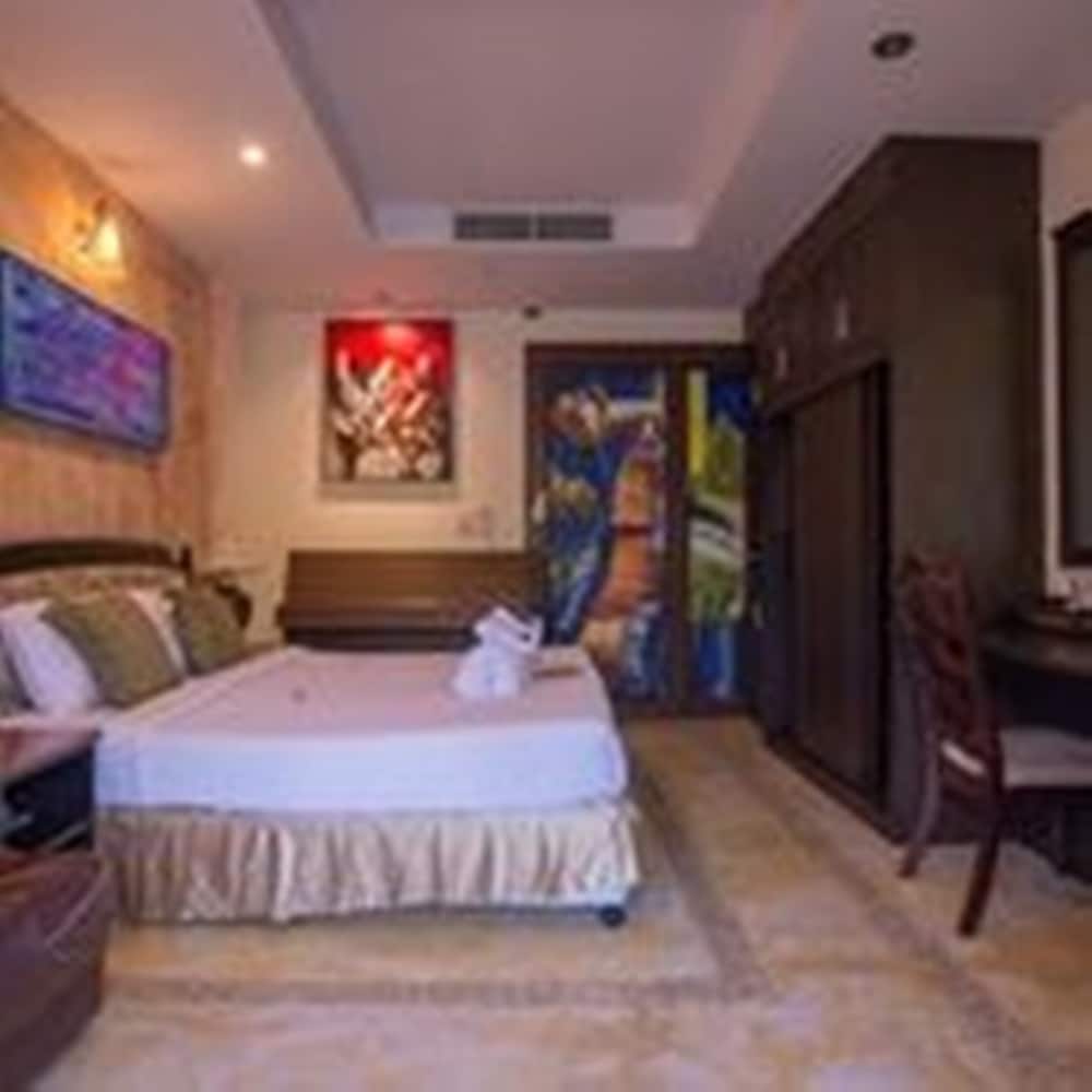my way hua hin music hotel