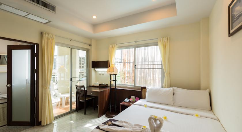 my way hua hin music hotel