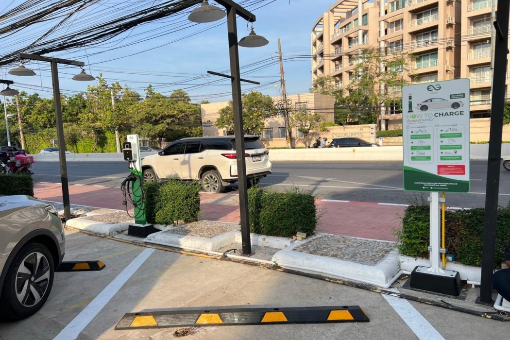 my way hua hin music hotel