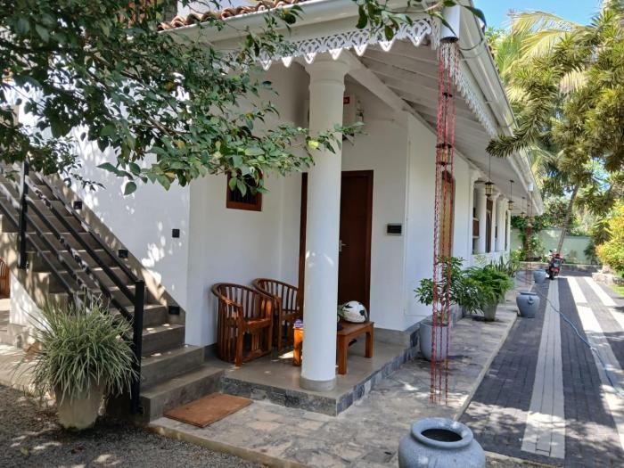 unawatuna heritage villas