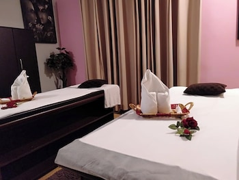 The Hotel Am Bliss,,5 star