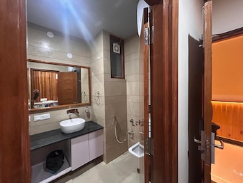 hotel signature stayz by admire room