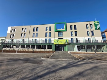 Eee Hotel Laakirchen,,3 star