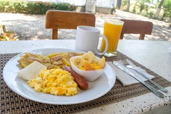 Hotel Palmas Del Rio Mompox,,3 star