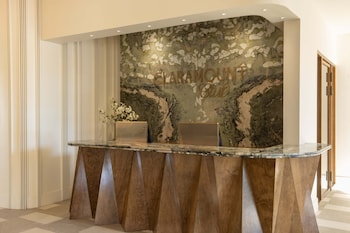 The Hotel At Claramount Club,,2 star