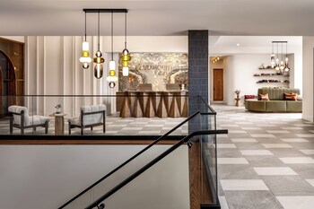 The Hotel At Claramount Club,,2 star