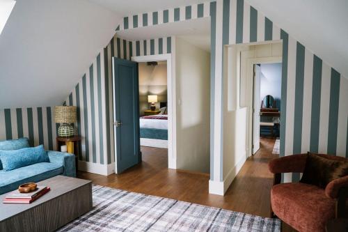 the hotel at claramount club