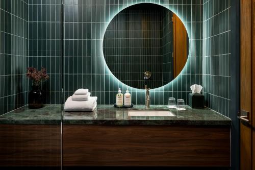 the hotel at claramount club