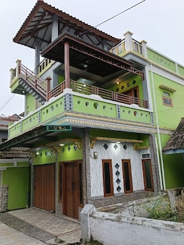 Tano Homestay Bromo,,2 star