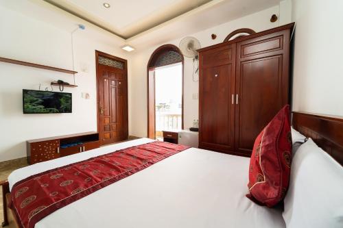 collection o long phung hotel
