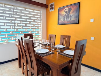 Nishi Villa,,3 star