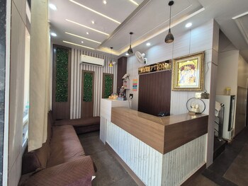 onlystay giriraj ji near prem mandir