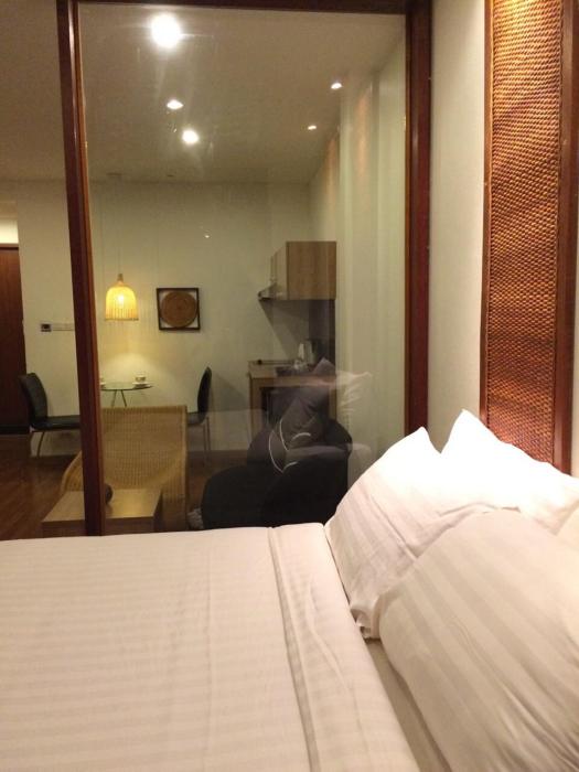 5ive beach house hotel