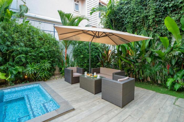 elivaas celest 4 bhk villa with pvt pool