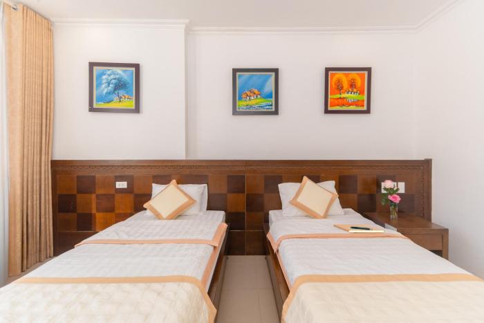 holiday central nha trang