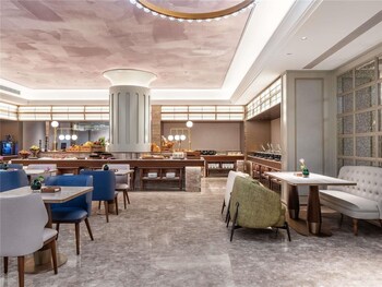 mercure chengdu global center