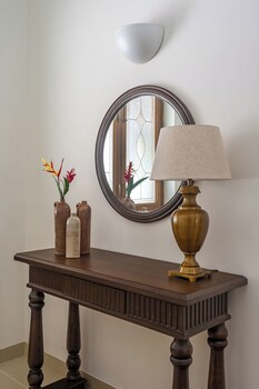 elivaas panache 3 bhk pvt pool villa