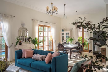 elivaas panache 3 bhk pvt pool villa
