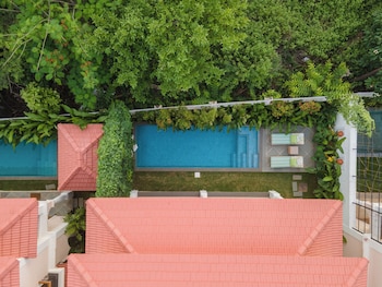 elivaas panache 3 bhk pvt pool villa