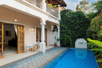 elivaas panache 3 bhk pvt pool villa