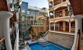 Hotel Luna,Ilocos Norte>>Bantay,4 star