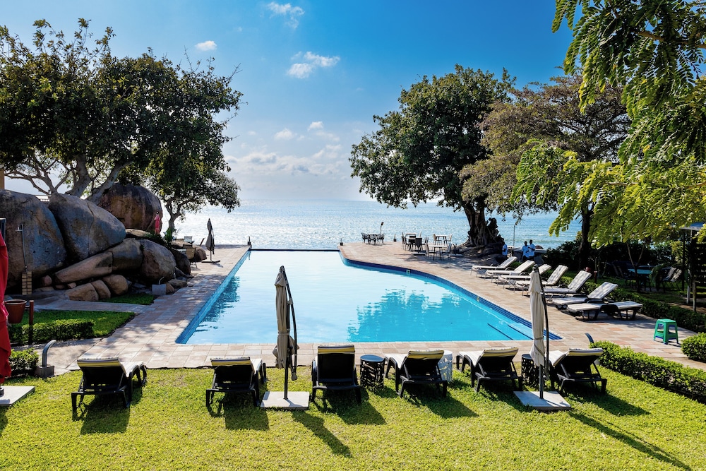 sigelege beach resort