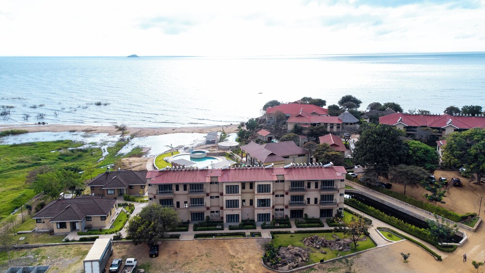 sigelege beach resort