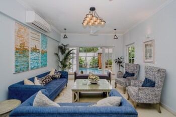 elivaas bauhinia 5 bhk pvt pool villa