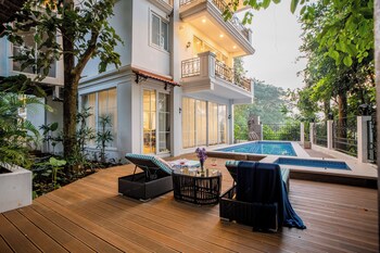 elivaas prive suntuarios casa ivy 4 bhk