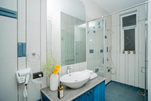 elivaas prive suntuarios casa ivy 4 bhk