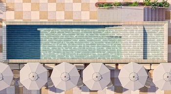 hotel intelier malvarrosa plaza