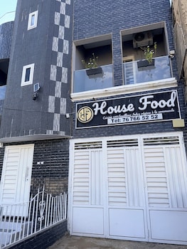 house and food
