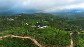 aadya tea bungalow by aahaasa
