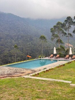 Aadya Tea Bungalow By Aahaasa,,3 star